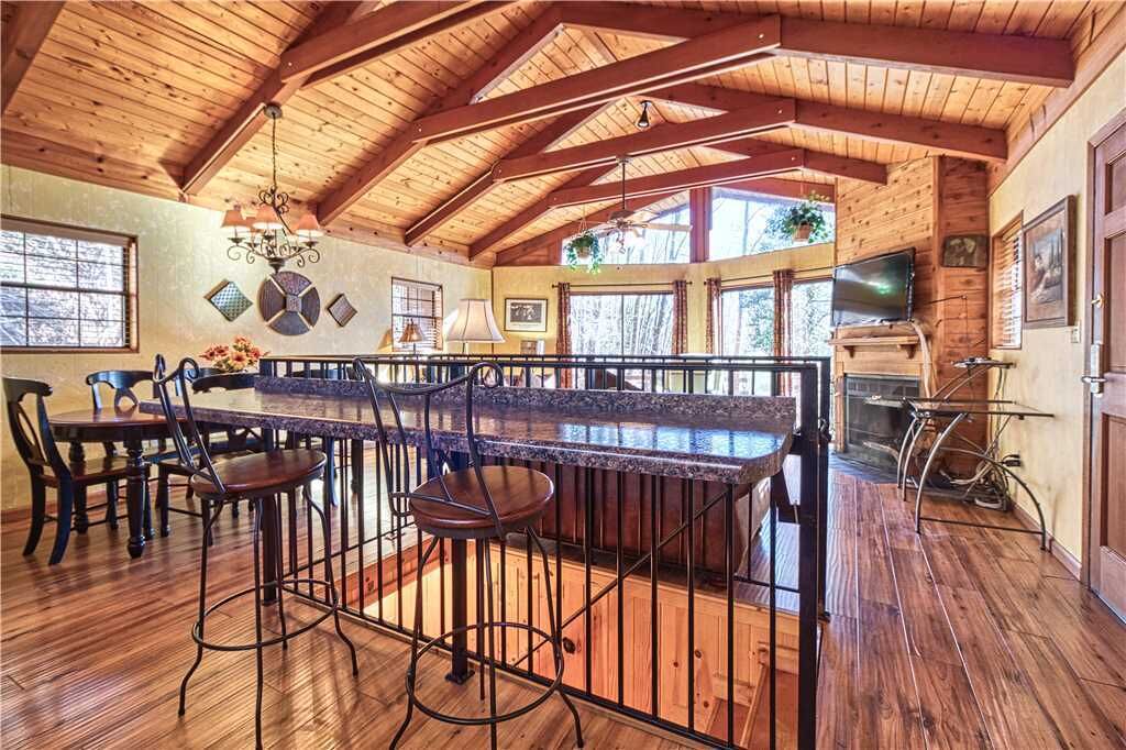 Cabin, Multiple Beds, Hot Tub | Private kitchen | Fridge, microwave, stovetop, dishwasher