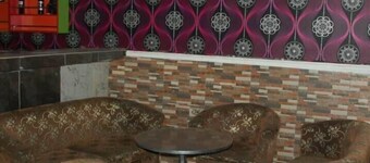 Evaville Hotel N Lounge