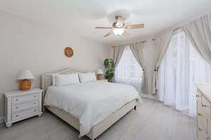 2 bedrooms, iron/ironing board, Internet, bed sheets