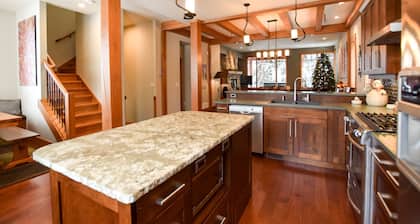 Amazing Upgraded Chalet with Everything You Need and It's ALL Yours - No Suite