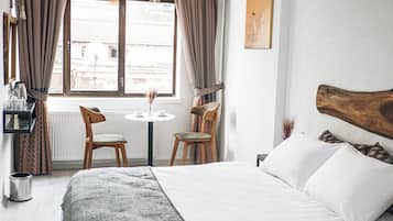 Luxury Triple Room | Cadar kapas Mesir, peralatan tempat tidur premium, gebar bulu kapas