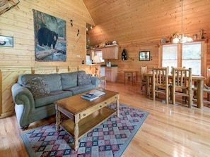 Living room - Running Bear, 2 Bedrooms, Hot Tub, Gas Fireplace, Pool Table, Sleeps 8 (Gatlinburg)