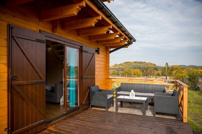 Na Dworosku - house with hot tub in heart of Jura, Golczowice, Poland