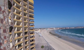 PĂ„ stranden