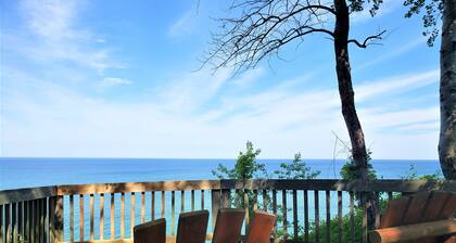 Family Lake Michigan Home North of Manistee