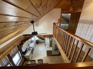 3 عدّة غرف نوم ومكواة/لوح كي وواي فاي مجانًا وملاءات أسرّة