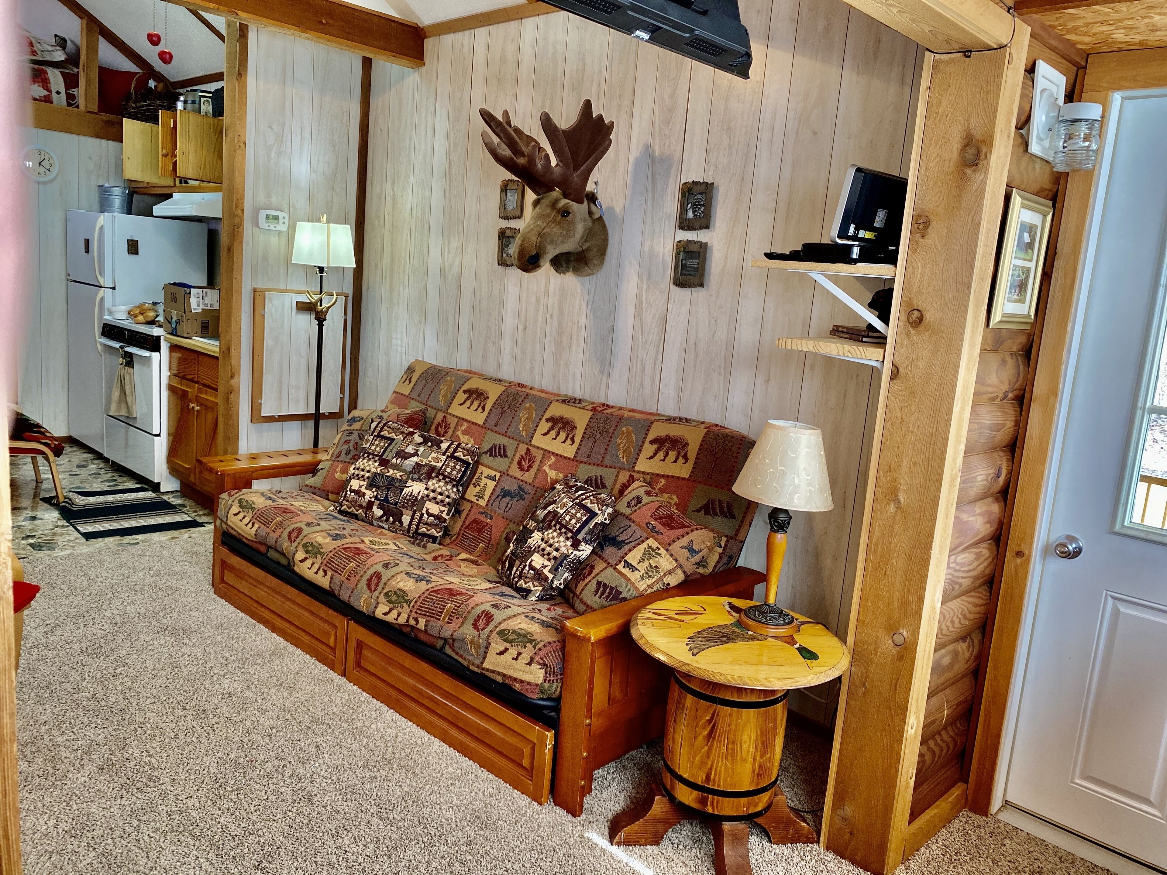 Smart-TV, Kamin, DVD-Player