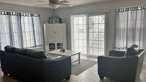Exterior - Nw506 East 7th Ave-b (North Wildwood)