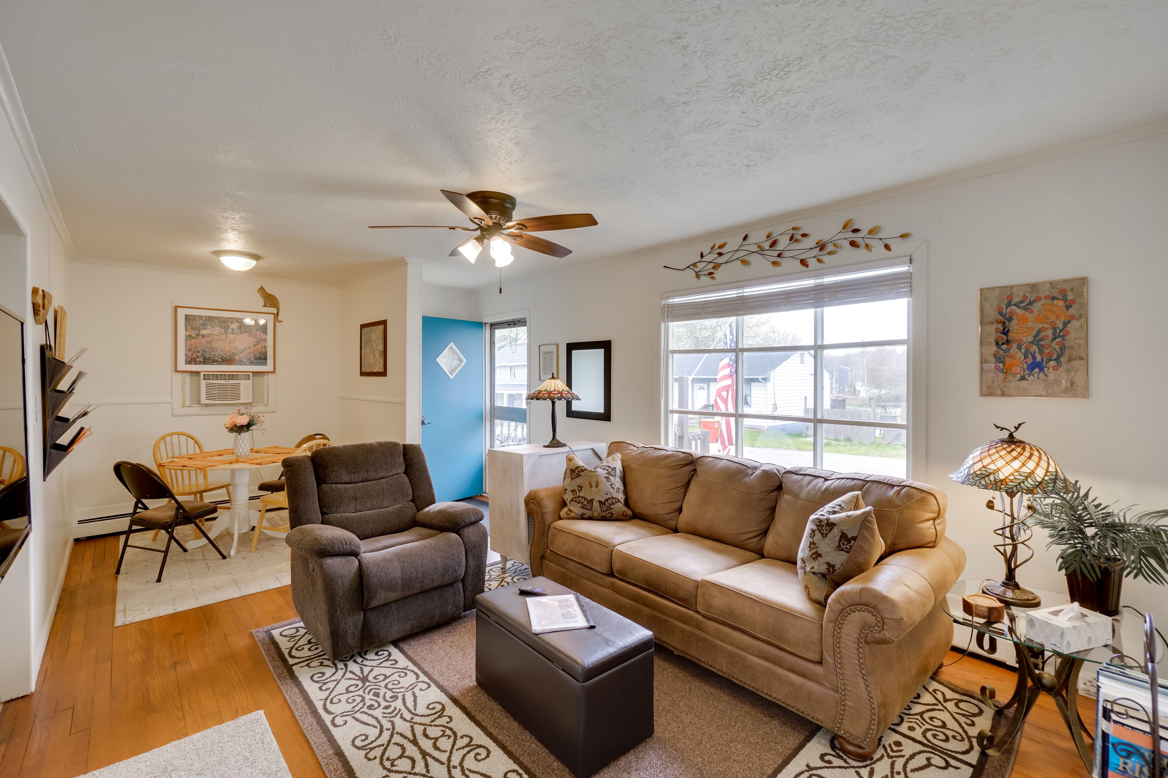 Cozy Duplex Near Harpers Ferry w/ Patio + Grills!