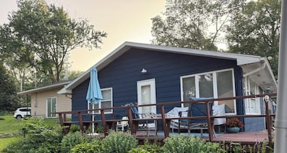 Charming updated house with lake view in Clear Lake.