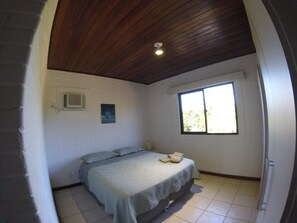 5 chambres, Wi-Fi, draps fournis