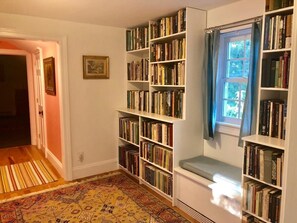 Interior - Greek Revival cottage (North Blenheim)