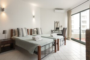 1 Schlafzimmer, Zimmersafe, Bügeleisen/Bügelbrett, kostenloses WLAN