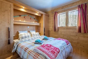 2 chambres, Wi-Fi gratuit, draps fournis