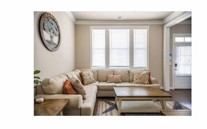 تلفزيون ذكي