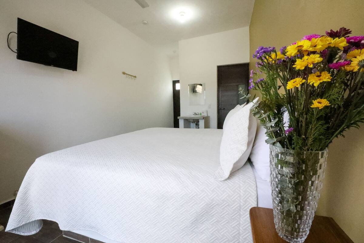Basic-Doppelzimmer | Pillowtop-Betten, kostenloses WLAN