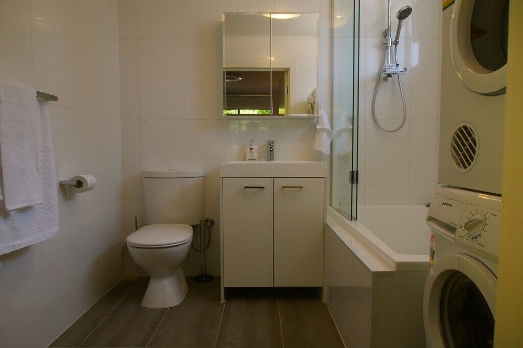 Rockmans Boutique Apartments — image 3