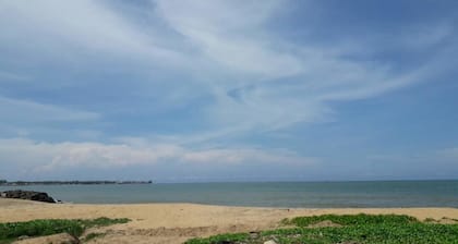 Maison d'hĂŽtes Sun Shine directement sur la plage