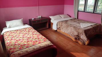 Executive Double or Twin Room | In-room safe, desk, free WiFi, wheelchair access