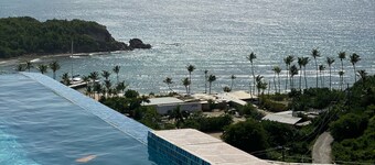 4bd 4. 5 Bäder Haus und zwei private Wohnungen. Wunderschöne Aussicht!