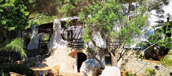 Large villa with sea access (house D)