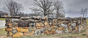 Rustic Stockton Lake Cabin Half Mile to Boat Ramp!