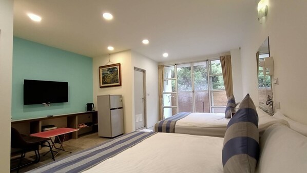 Quadruple Room, Mountain View