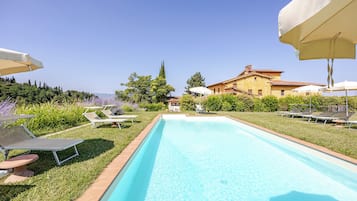 Piscina all'aperto