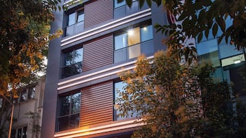 Front of property - evening/night