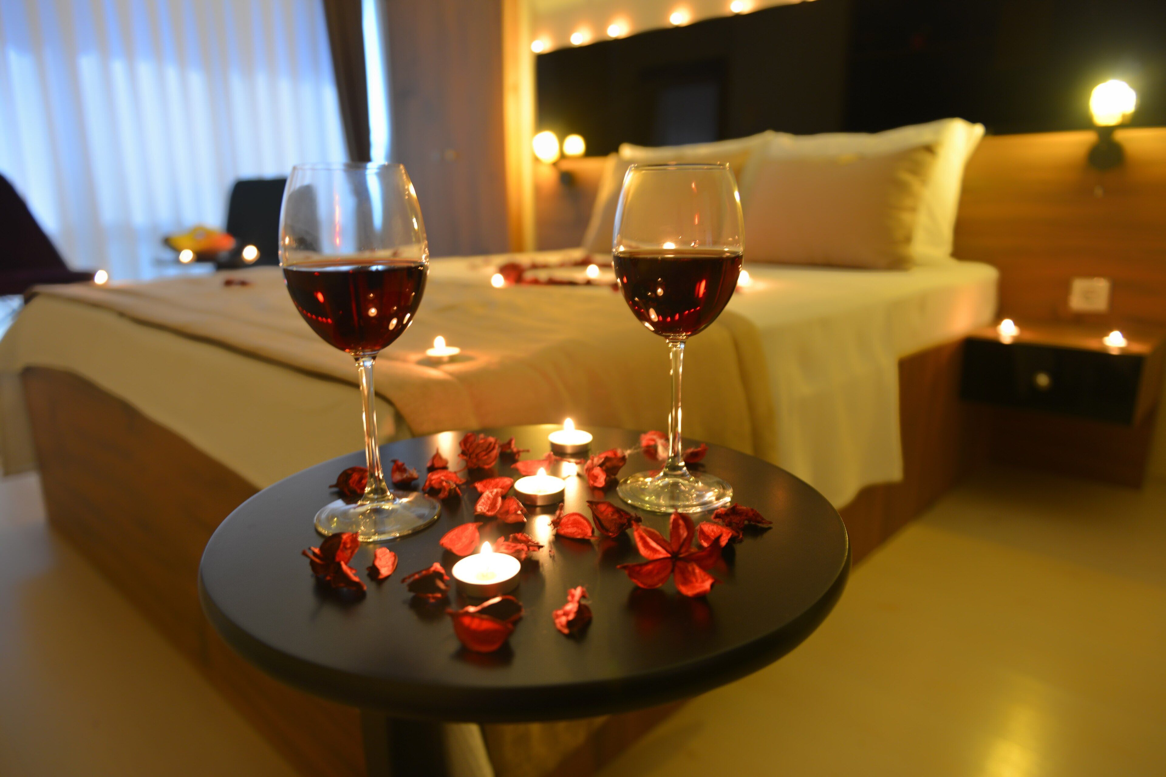 Dubbelrum | Sängtillbehör av högsta kvalitet, ljudisolering och strykjärn/strykbräda