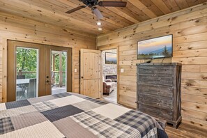 Cabin, 4 Bedrooms | 4 bedrooms, free WiFi