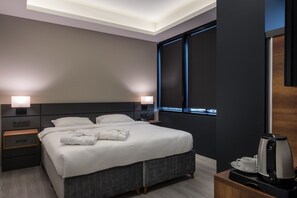Executive-Suite | Hochwertige Bettwaren, Minibar, Zimmersafe