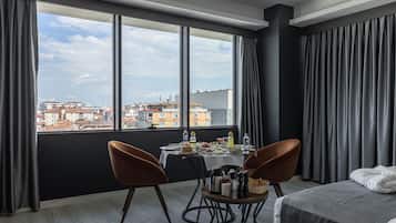 Premium bedding, minibar, in-room safe, laptop workspace