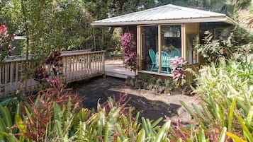 House, 1 Bedroom | Property grounds