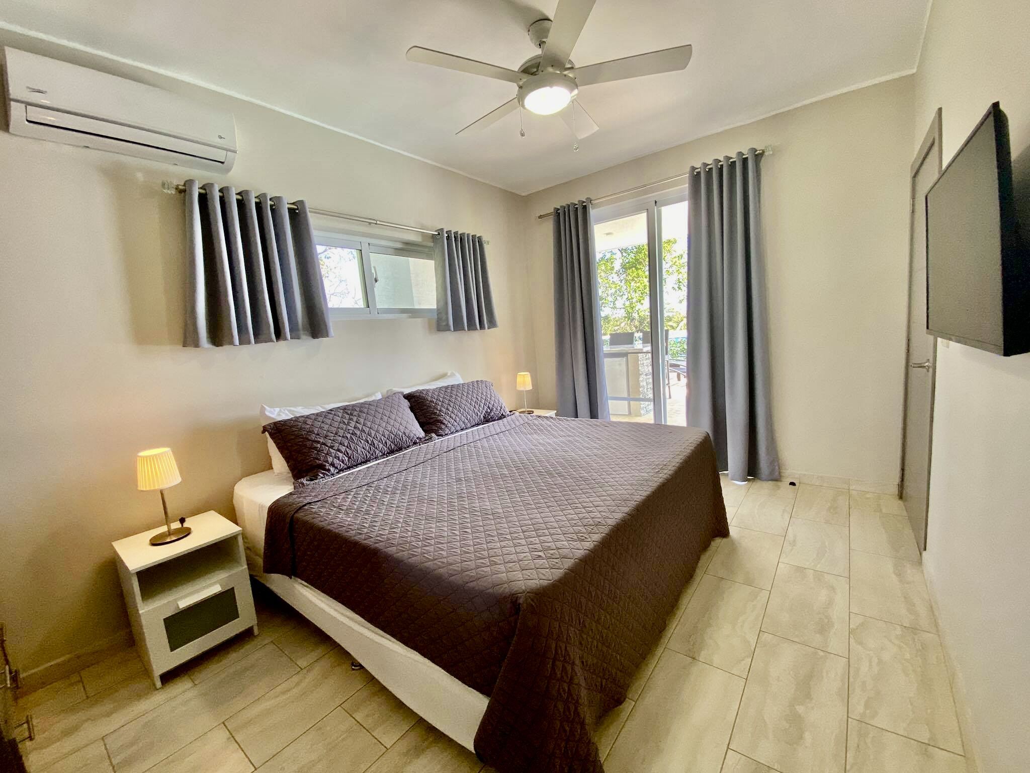 2 habitaciones y caja de seguridad en la habitación 