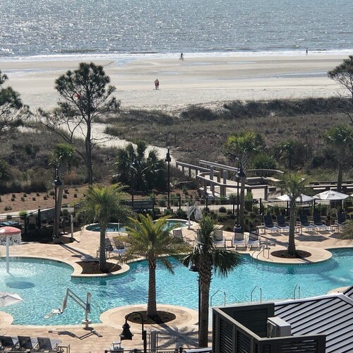 AWESOME AMENITIES!1 BDRM 1 BA OCEAN VIEW! 2 Bikes INCLUDED! #127