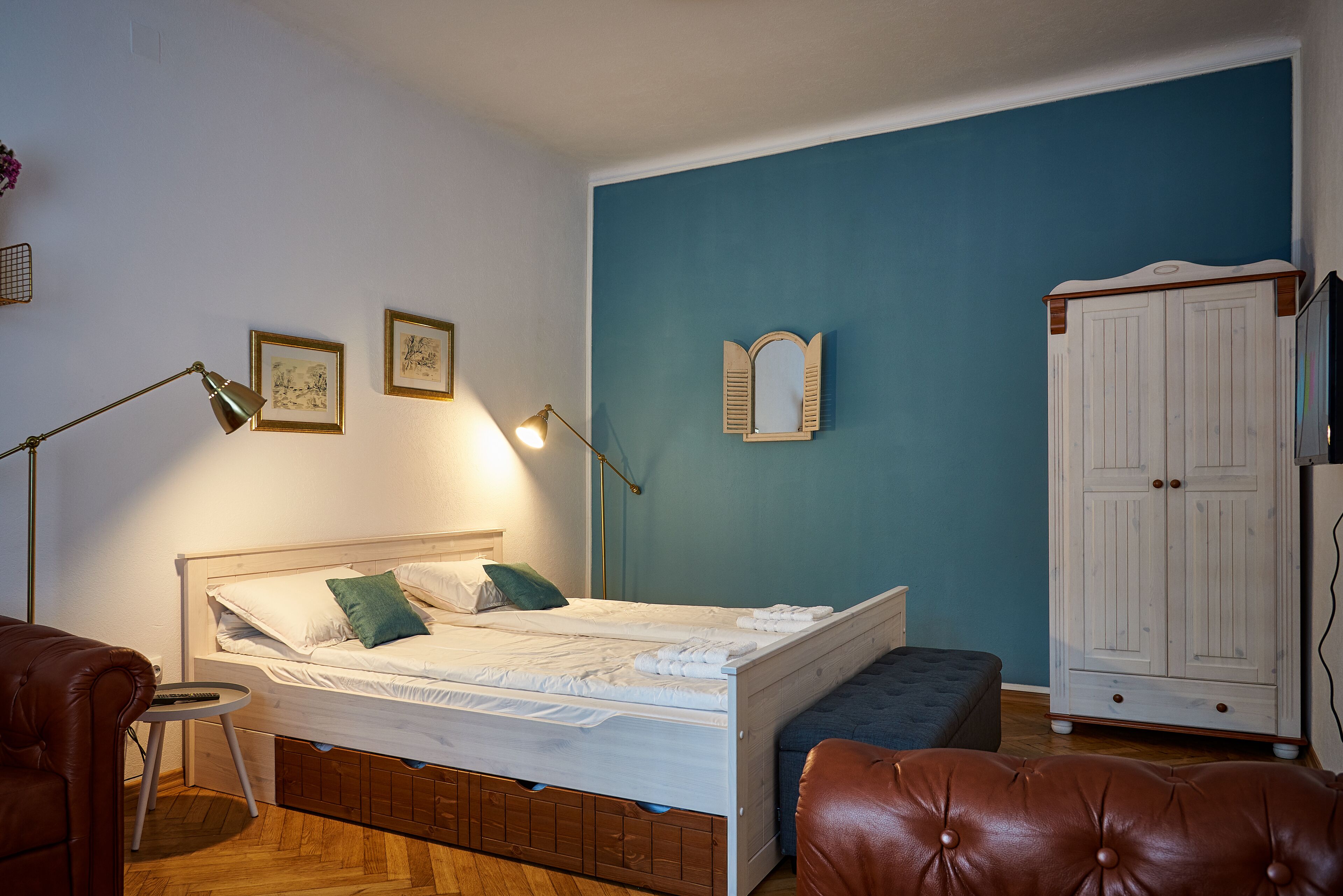 2 Schlafzimmer, Bügeleisen/Bügelbrett, kostenloses WLAN