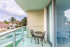 Property grounds - SUNNY ISLES BEACH HOME WITH A VIEW (Sunny Isles Beach)
