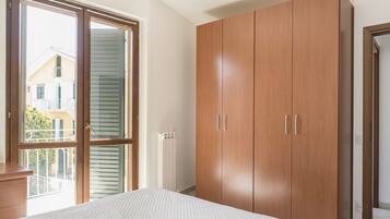 2 sovrum och sängkläder