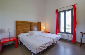 4 bedrooms, iron/ironing board, travel crib, WiFi