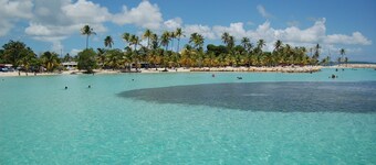 VETIVER BUNGALOW nær stranden