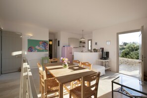 Villa, Multiple Bedrooms | Private kitchen - An oasis for 22 people (Paros)