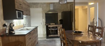 Charming farmhouse renovated in Langres country with very large garden and barn