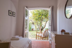 3 habitaciones, tabla de planchar con plancha y wifi gratis
