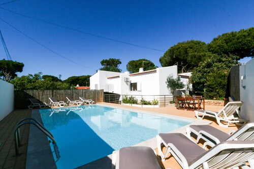 FLH Villa Orquídea Vilamoura with Pool