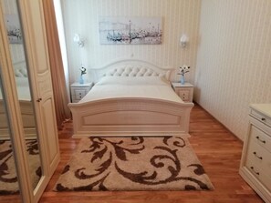 1 makuuhuone, silitysrauta/-lauta, Wi-Fi, vuodevaatteet