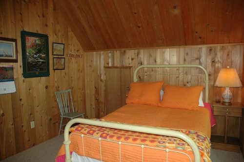 Lindal cedar home located next to Dupont State Recreational Forest.