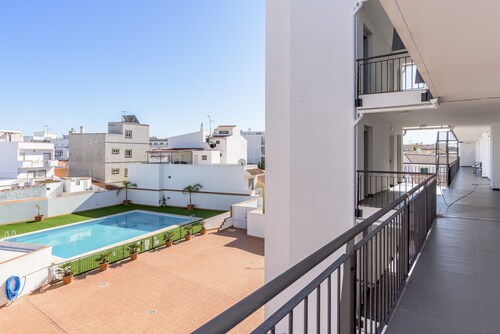 FLH Vila Real Santo António Flat with Pool