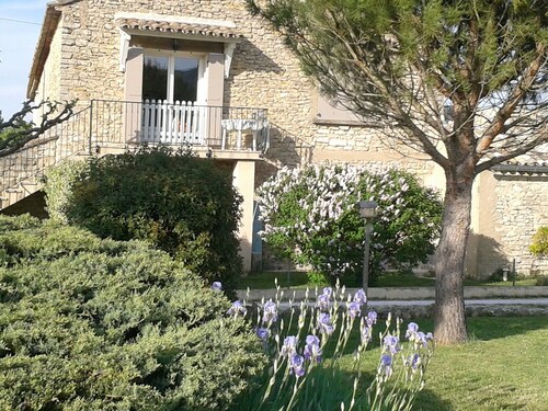 Panoramic view Ménerbes Lubéron