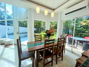 Dining - Two Adjacent Partial Ocean View Villas  (Tamarindo)